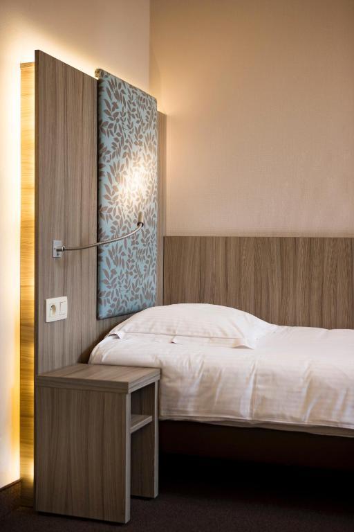 Hotel Elzenveld Antwerp Room photo