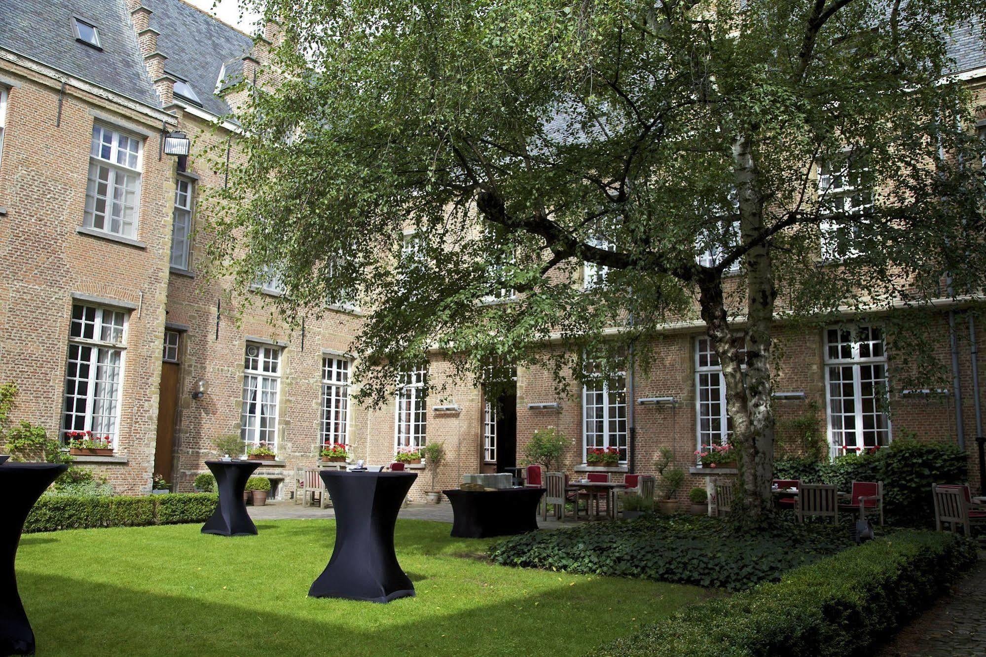 Hotel Elzenveld Antwerp Exterior photo